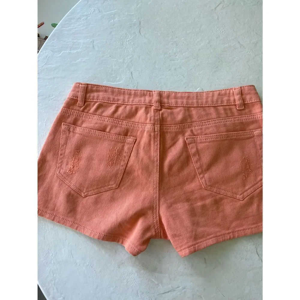 BLU Pepper Denim Shorts - Picture 3 of 5